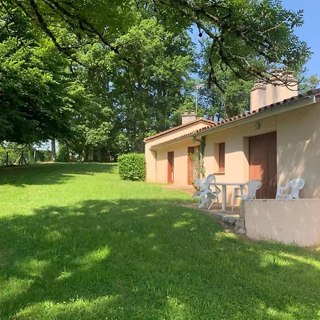 Le Petit Bois 46 Feriehus *