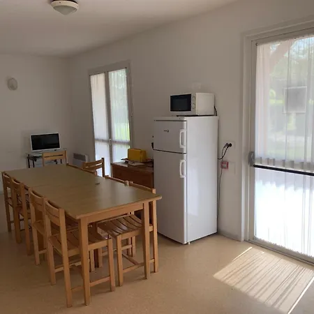 Le Petit Bois 46 Feriehus Leyme